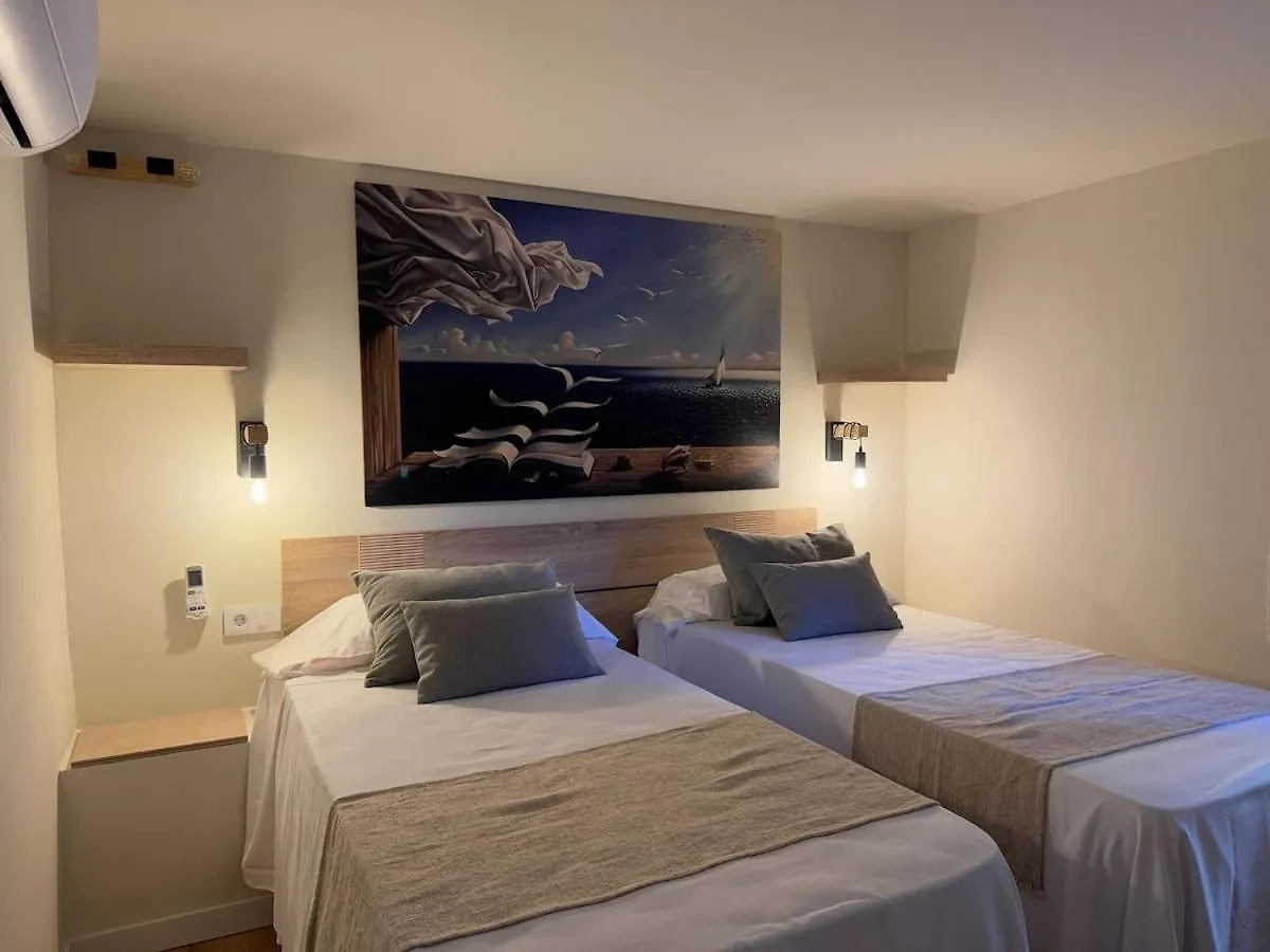 Villa Leonardo Castelldefels Spain